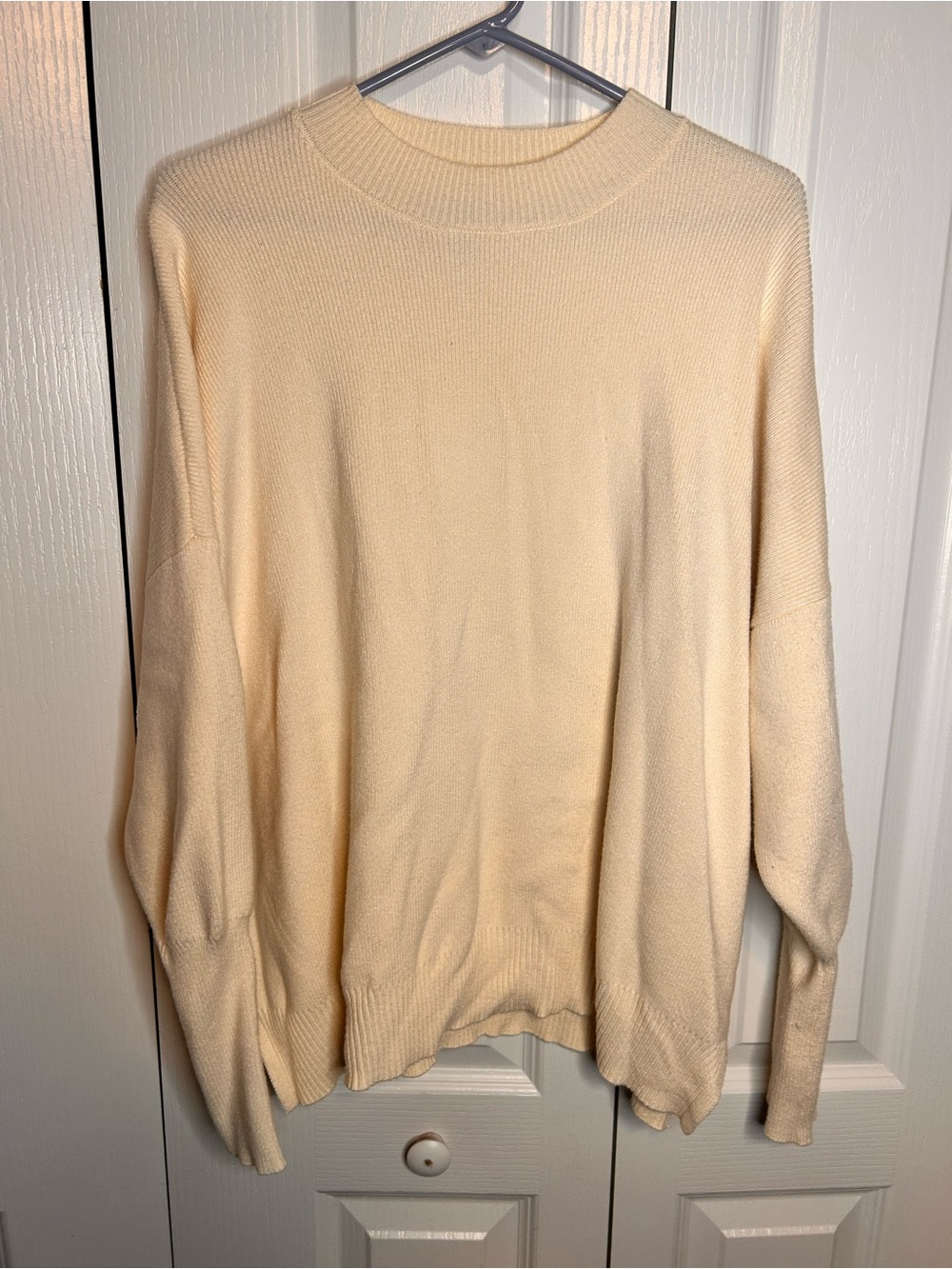 Shop the Mint Women's Size Medium Cream Crewneck Knit Dolman Sleeve Sweater